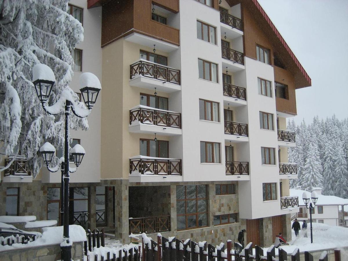 Appartamento Апартамент В Лъки Спа Комплекс Pamporovo Esterno foto
