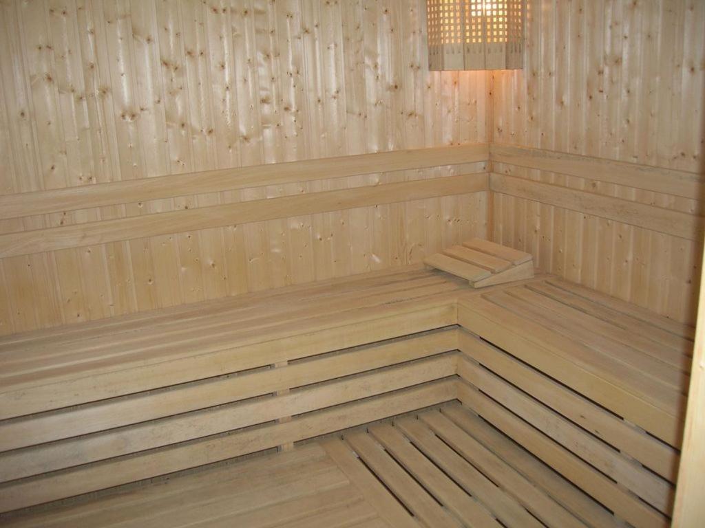 Appartamento Апартамент В Лъки Спа Комплекс Pamporovo Esterno foto