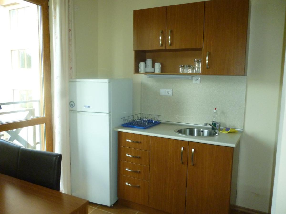 Appartamento Апартамент В Лъки Спа Комплекс Pamporovo Esterno foto